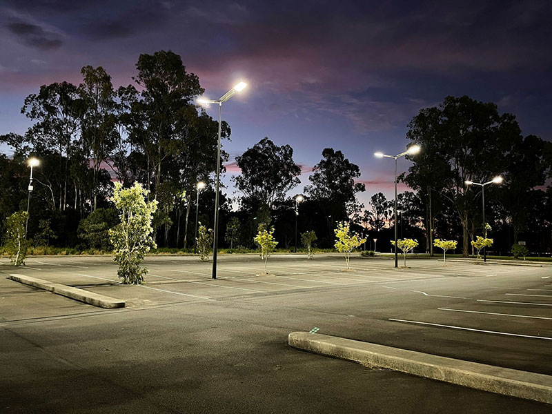 Title Illuminating the Future The Bright Advantages of LED Solar Lights Naslov Osvjetljavanje budućnosti Svijetle prednosti LED solarnih svjetala