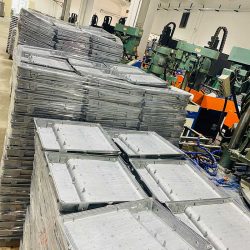 liveno kućište reflektora